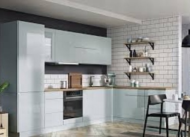 Выбор отделки, размещение мебели, подсчёт розеток — всё, что стоит учесть при ремонте кухни, чтобы было удобно готовить, есть и принимать гостей.