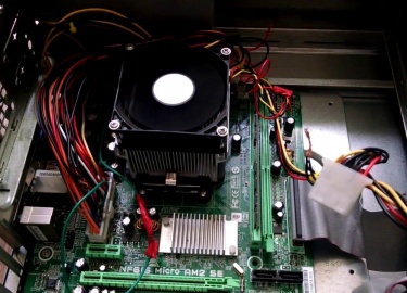 Компьютер с Windows и macOS может не включаться из-за неправильного подключения или неисправных кабелей, сбоев в работе ПО, некорректной сборки или...